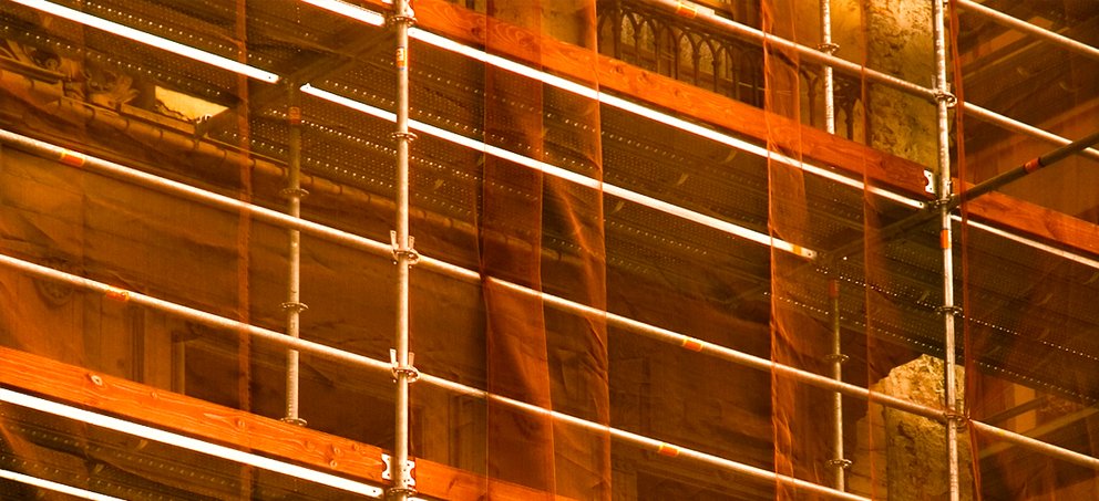 Сетка фасадная оранжевая