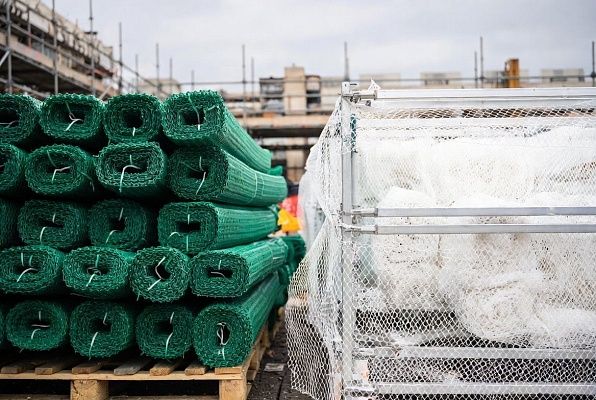 Современные материалы для улавливающих сеток: почему выбор важен для безопасности и долговечности